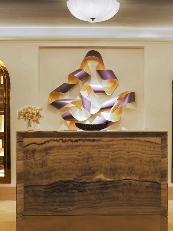 Couples treatment rooms, sauna, steam room, body treatments