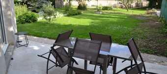 Peaceful accommodation in a private garden for 2-4 people, with private enclosed parking.