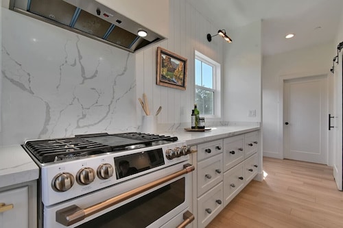 The Modern Farmhouse on an Acre