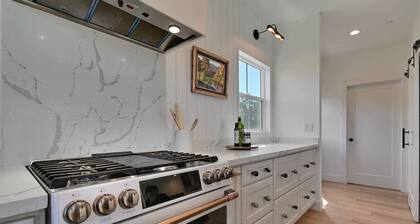 The Modern Farmhouse on an Acre