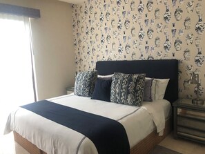 5 bedrooms, in-room safe, iron/ironing board, WiFi