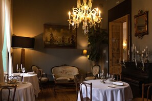 Dining - La Casa de los Naranjos (Haria)
