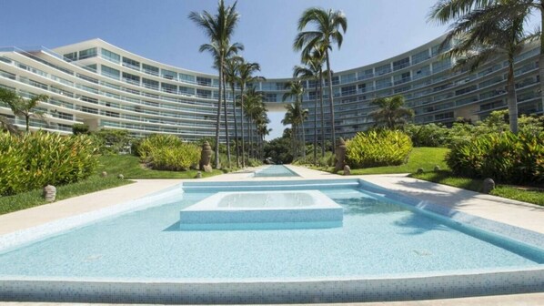 Front of property - CONDO PNV BY TRVL2HM (Nuevo Nayarit)