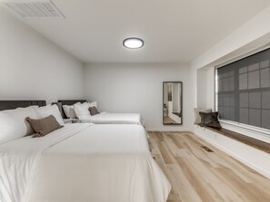 4 Schlafzimmer, Bügeleisen/Bügelbrett, kostenloses WLAN, Bettwäsche