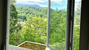 Unclassified image, 2 of 85, button - Rumrunner's Retreat-Getaways PCB Retreat (Gatlinburg)
