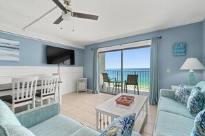 TV connectée, lecteur de DVD, espaces bureaux