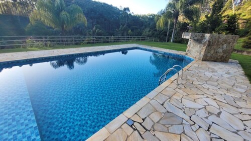 Exclusive Refuge - up to 6 bedrooms - Peace and Comfort