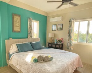 Cobertura panorâmica | Camas com colchões de espuma com sistema de memória, cofres nos quartos