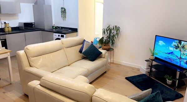 Apartment | Living room