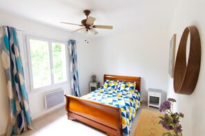 5 bedrooms, iron/ironing board, travel cot, free WiFi