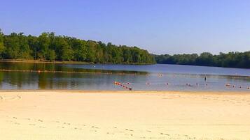 Beach nearby, sun-loungers