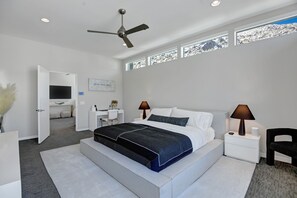 2 Schlafzimmer, Schreibtisch, Bügeleisen/Bügelbrett, WLAN