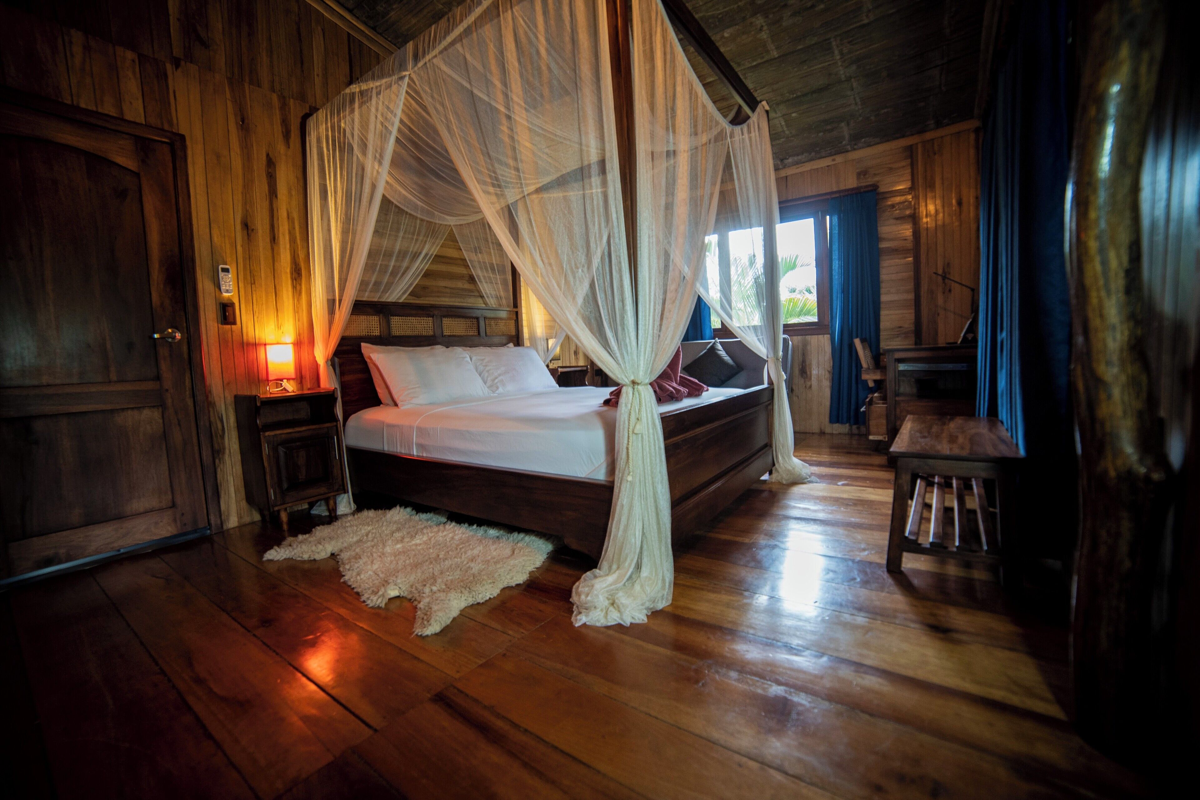 1 sovrum, skrivbord, strykjärn/strykbräda och gratis wi-fi