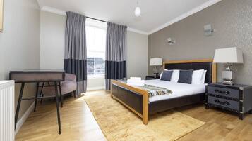 3 Schlafzimmer, Bügeleisen/Bügelbrett, WLAN, Bettwäsche