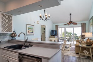 Interior - Top Floor with Ocean Views From Every Room! Dog Welcome! Amenity access included! (Seabrook Island)