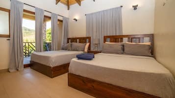 4 habitaciones, escritorio, wifi gratis y ropa de cama