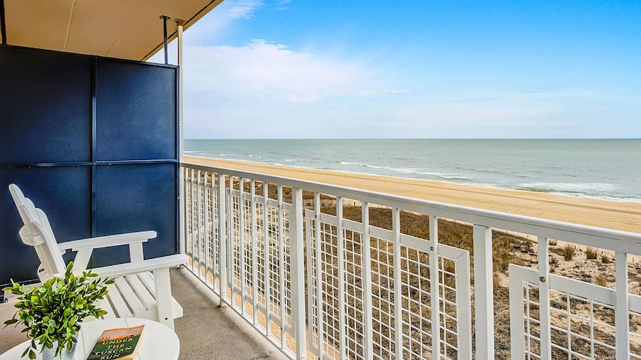 Dunes Suites Oceanfront