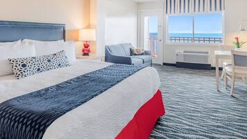 Studio Suite, 1 King Bed with Sofa bed, Oceanfront | In-room safe, laptop workspace, iron/ironing board, free WiFi