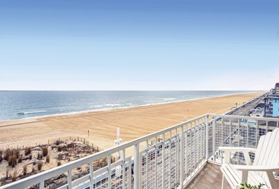 Dunes Suites Oceanfront