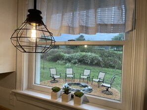 Interior - Remodeled country home in neighborhood with Amish farms, fire pit in back yard (Myerstown)