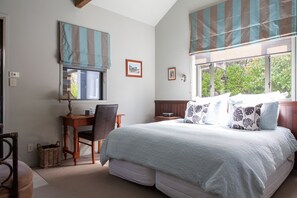 4 camere, Wi-Fi, lenzuola