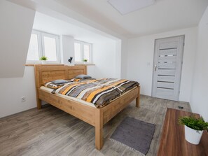3 Schlafzimmer, kostenloses WLAN, Bettwäsche