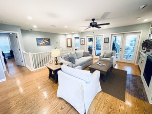 TV, fireplace, DVD player, stereo