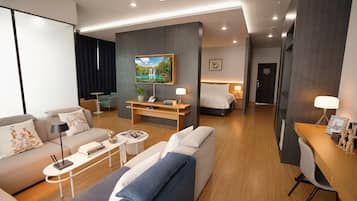 Presidential Suite Ocean | Living area | LED TV, Netflix, streaming services, printers