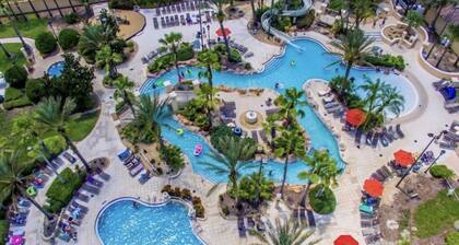 Fabulous Resort Townhome Getaway near Disney