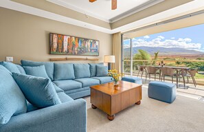 Fernseher, DVD-Player, Stereoanlage