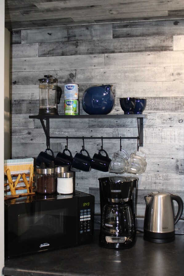 Interior - Kitchenette Suite with King & Queen beds, Quiet Forest views from patio with BBQ (Hinton)