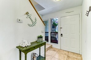 Interior - Sea Glass Cove - Hosted By Moore AI Rentals (Fernandina Beach)