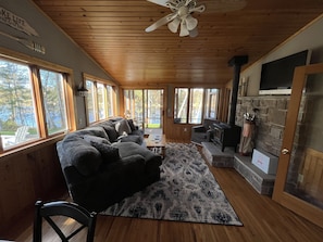 Smart TV, fireplace, video games, books