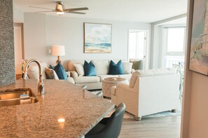 Ping pong - Best of Both Worlds - Ocean and Sunset Views (Daytona Beach Shores)