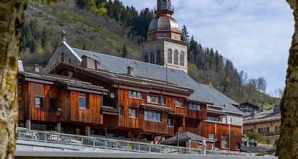 Centre Village et Bord de RiviĂšre