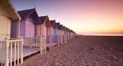 Self contained flexible annex in Colchester