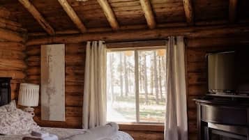 7 slaapkamers, een strijkplank/strijkijzer, reisbedje, wifi