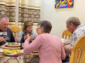 Dining - Nice Rooms, Unbeatable Prices (Ruhengeri)