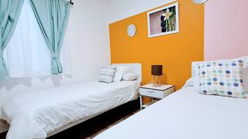 Superior Apartment | Iron/ironing board, free WiFi