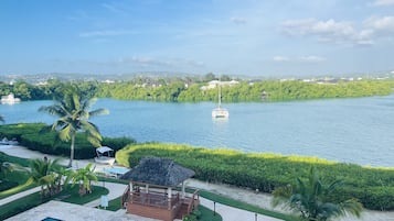 الإطلالة من المنشأة