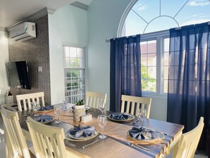 Dining - Luxury Guesthouse And Rooms The Lagoons (Montego Bay)