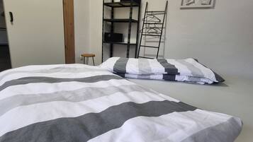 1 sovrum, wi-fi och sÀngklÀder