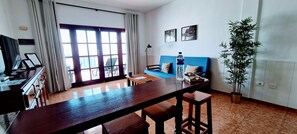 Comfort Apartment | Living area | 32-inch TV with digital channels - VV Mirador Isla Bonita  (Villa de Mazo)