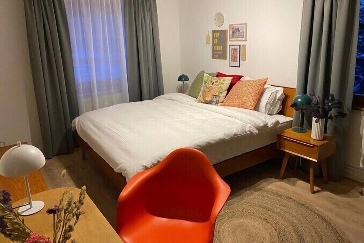 Superior Apartment | Peralatan tempat tidur hipoalergenik, kalis bunyi, Wi-fi percuma 