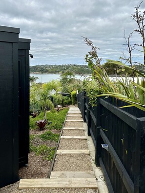 Property grounds - Whare iti | You've Got It Maid (Waiheke Island)