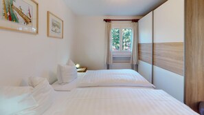 2 Schlafzimmer, Bügeleisen/Bügelbrett, kostenloses WLAN, Bettwäsche