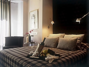 Superior Room | In-room safe, individually decorated, individually furnished - Andromeda Boutique hotel (Kastoria)