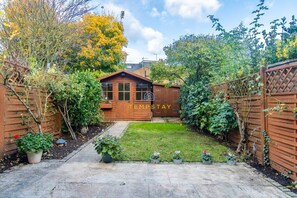 Property grounds - STYLISH 3 BED COTTAGE❤WALK 2 ALL SIGHTS & HIGH ST (Windsor)