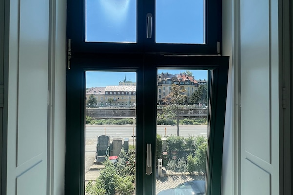 Design Double Room (MIAvice) | City view