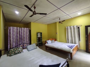 Standard Cottage | 1 bedroom, bed sheets - Homecation Dalvi Cottage (Barnagar)